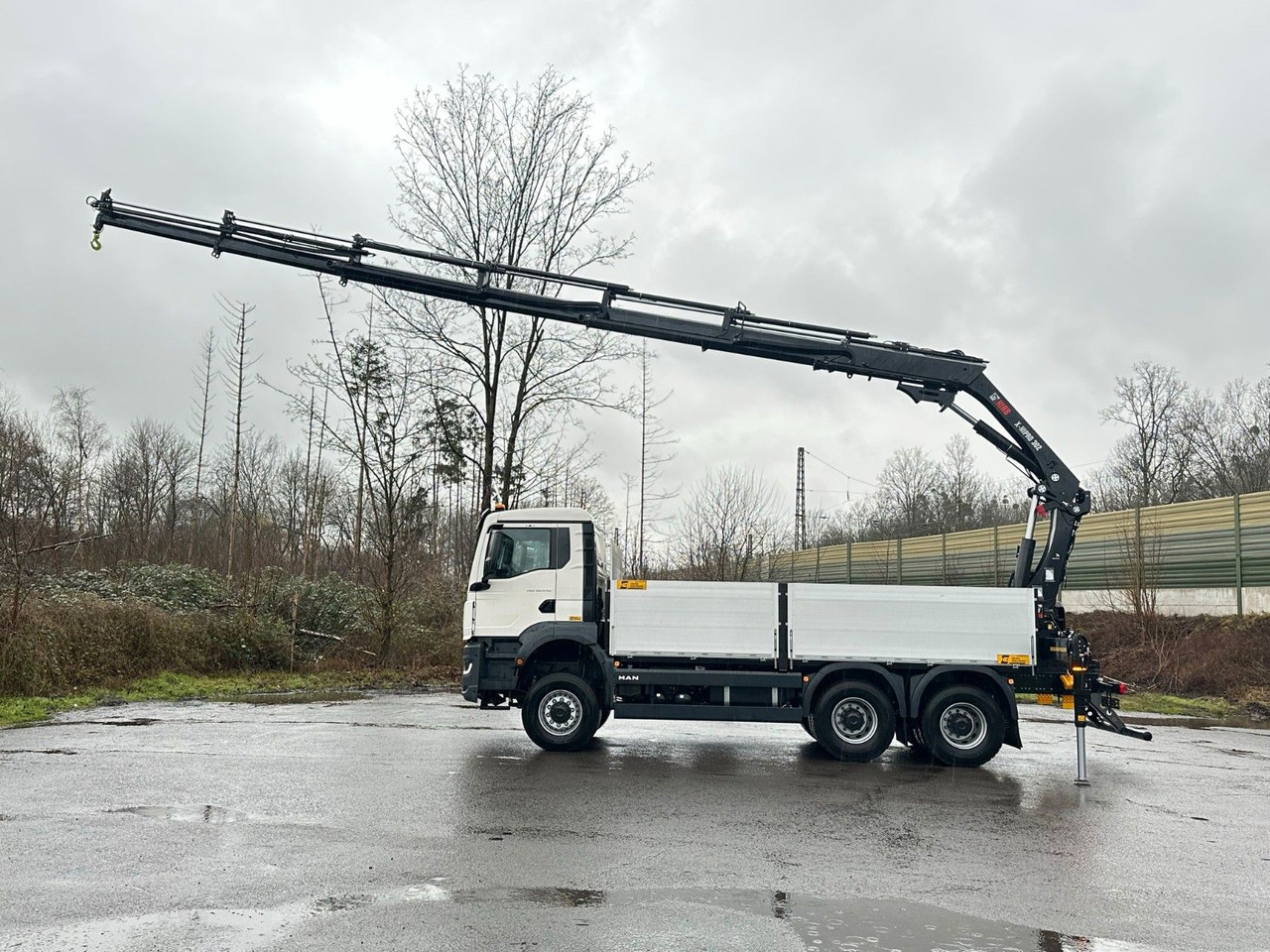 MAN TGS 33.440 6x6 Kran HIAB X-HiPro 302 E 6 - משאית מנוף: תמונה 1 MAN TGS 33.440 6x6 Kran HIAB X-HiPro 302 E 6 - משאית מנוף: תמונה 1