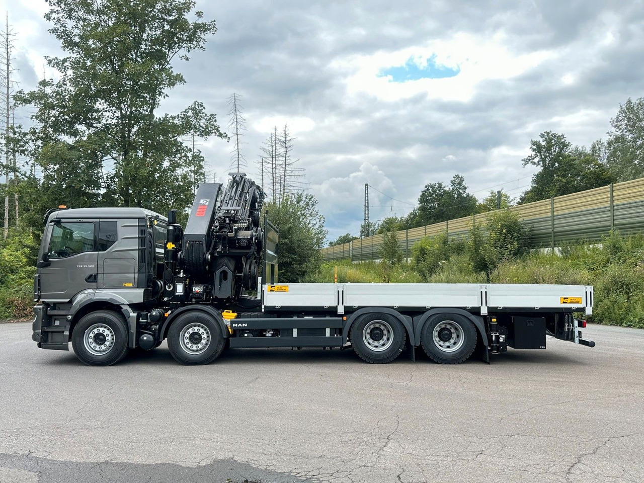 MAN TGS 35.520 8x4 BL HIAB X-HiPro858E-8 & Jib150x-6 - משאית מנוף: תמונה 5 MAN TGS 35.520 8x4 BL HIAB X-HiPro858E-8 & Jib150x-6 - משאית מנוף: תמונה 5