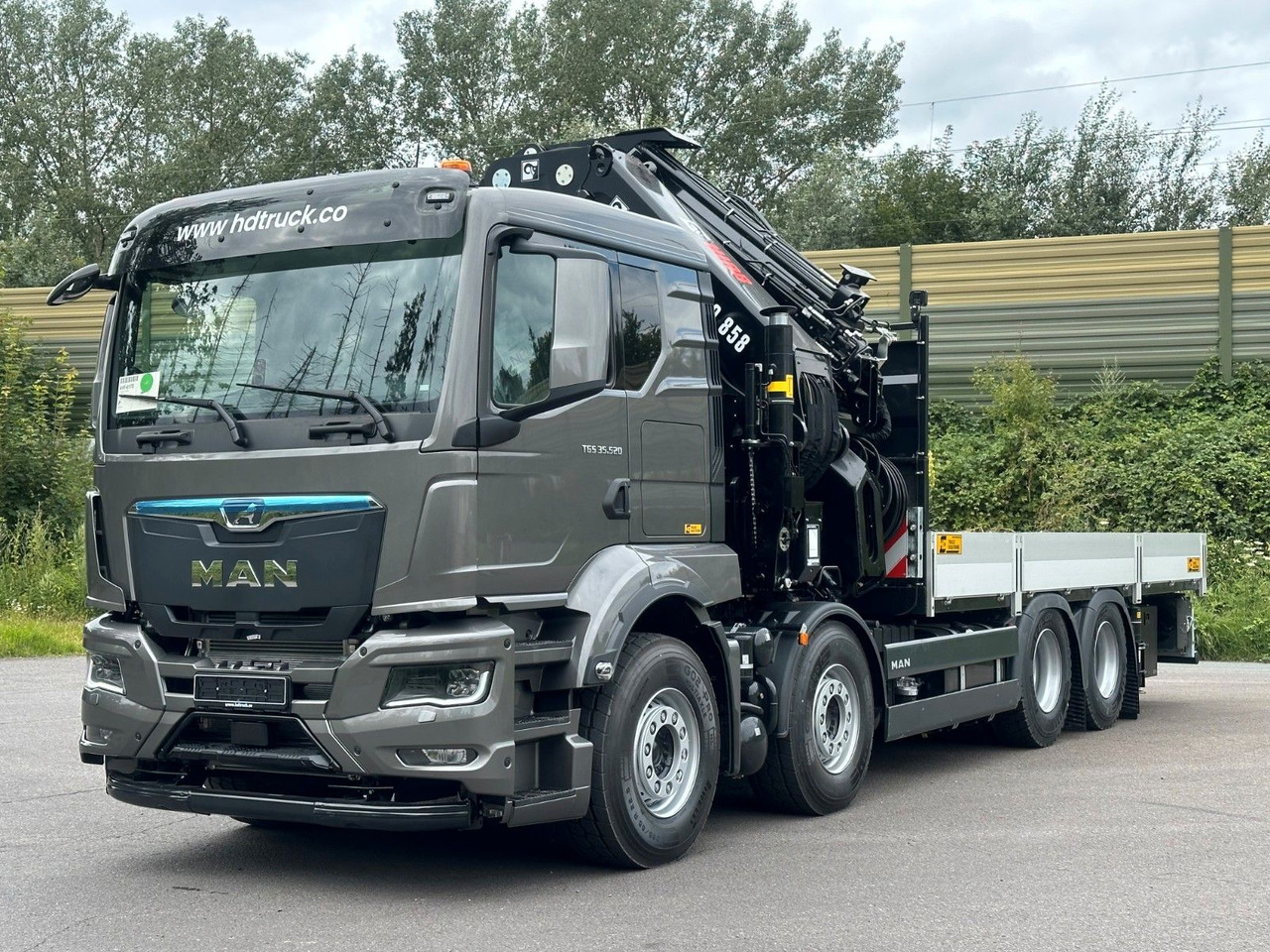 MAN TGS 35.520 8x4 BL HIAB X-HiPro858E-8 & Jib150x-6 - משאית מנוף: תמונה 3 MAN TGS 35.520 8x4 BL HIAB X-HiPro858E-8 & Jib150x-6 - משאית מנוף: תמונה 3
