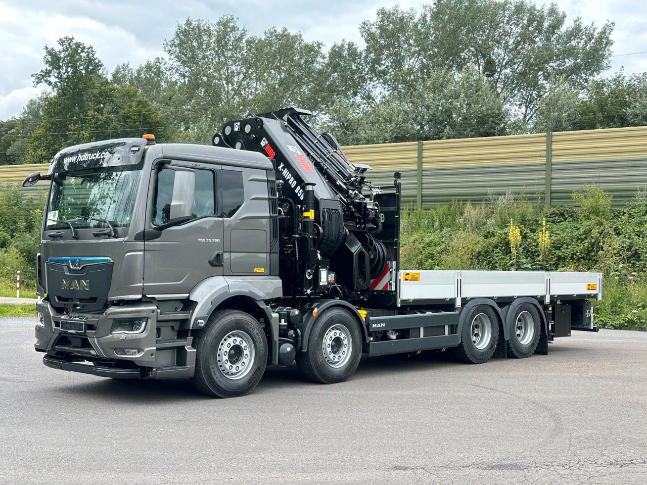 MAN TGS 35.520 8x4 BL HIAB X-HiPro858E-8 & Jib150x-6 - משאית מנוף: תמונה 4 MAN TGS 35.520 8x4 BL HIAB X-HiPro858E-8 & Jib150x-6 - משאית מנוף: תמונה 4