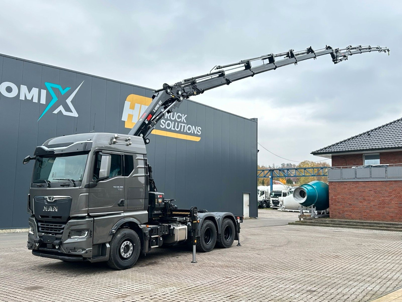 MAN TGX 26.580 6x4 Kran Hiab 302-6 + Jib-4 - יחידת טרקטור: תמונה 1 MAN TGX 26.580 6x4 Kran Hiab 302-6 + Jib-4 - יחידת טרקטור: תמונה 1