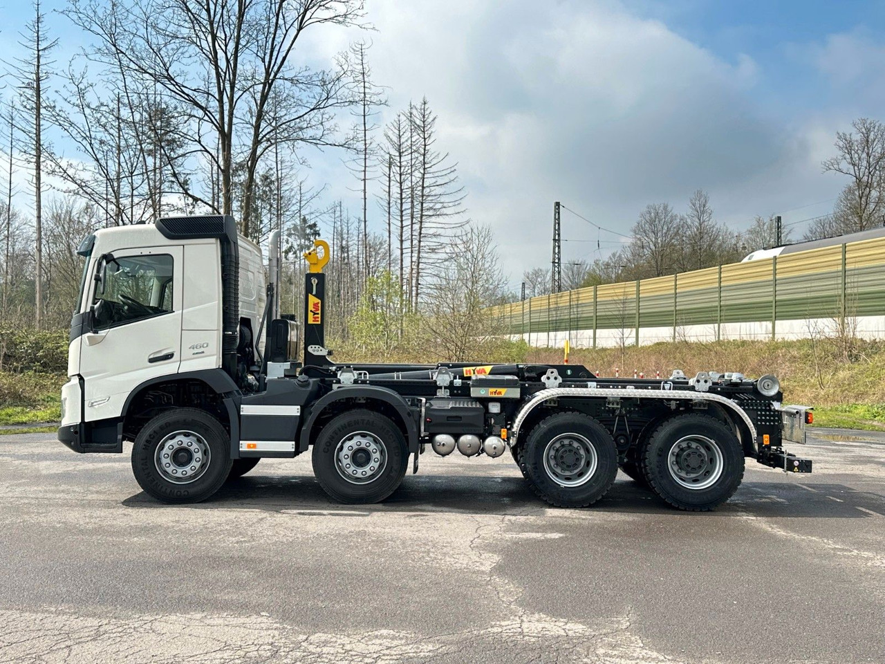 Volvo FMX 460 8x4 Hiab MultLift Abrollkipper Euro6e - משאית הרמת וו, משאית מנוף: תמונה 3 Volvo FMX 460 8x4 Hiab MultLift Abrollkipper Euro6e - משאית הרמת וו, משאית מנוף: תמונה 3