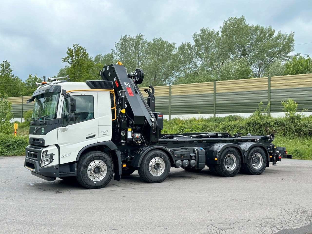 Volvo FMX 500 8x4 Abrollkipper + Kran Hiab 658-6 - משאית הרמת וו, משאית מנוף: תמונה 3 Volvo FMX 500 8x4 Abrollkipper + Kran Hiab 658-6 - משאית הרמת וו, משאית מנוף: תמונה 3