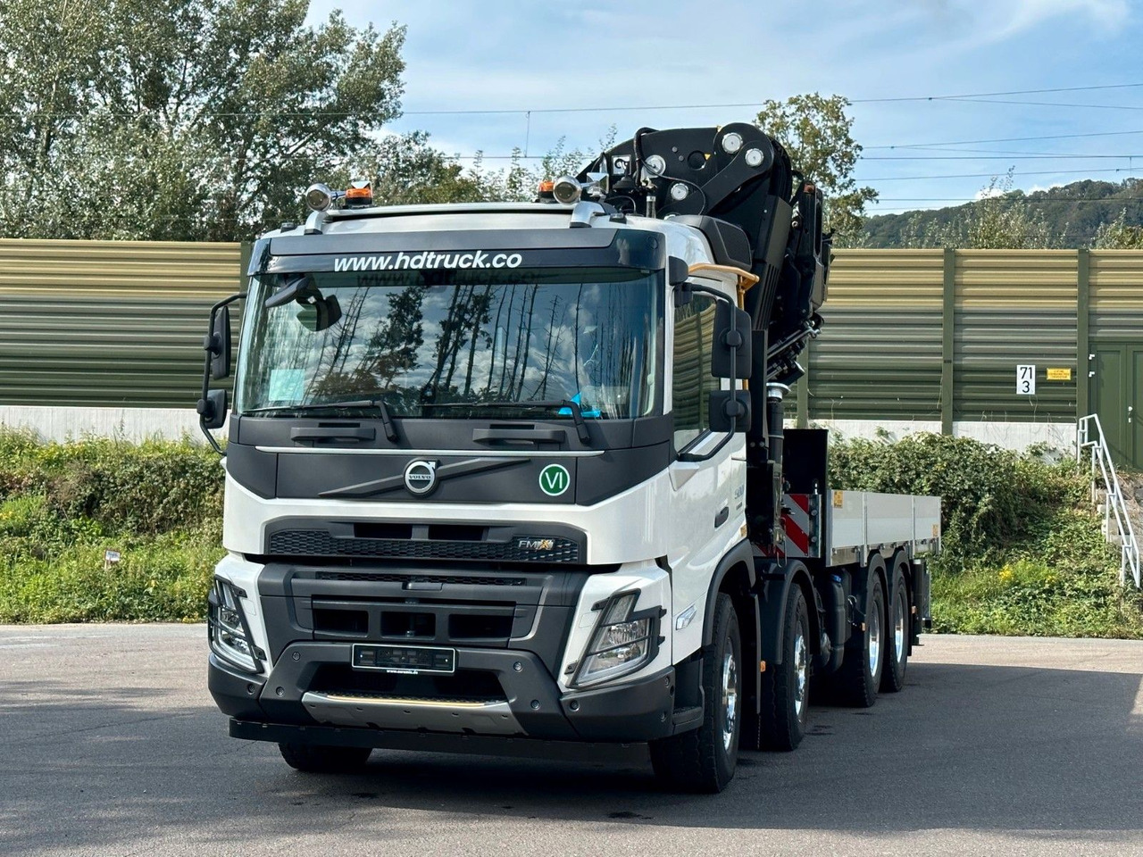 Volvo FMX 500 8x4 EFFER 955-8s + Jib 6s - משאית צד נופל/ שטוחה, משאית מנוף: תמונה 2 Volvo FMX 500 8x4 EFFER 955-8s + Jib 6s - משאית צד נופל/ שטוחה, משאית מנוף: תמונה 2