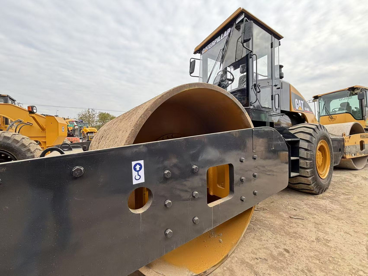 CATERPILLAR CS683E - מדחס: תמונה 3 CATERPILLAR CS683E - מדחס: תמונה 3