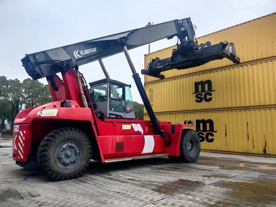 Kalmar DRF450 Sweden Kalmar Used 45 Ton Reach Stacker for Containers to Popularly Sell - מערים הגעה: תמונה 2 Kalmar DRF450 Sweden Kalmar Used 45 Ton Reach Stacker for Containers to Popularly Sell - מערים הגעה: תמונה 2