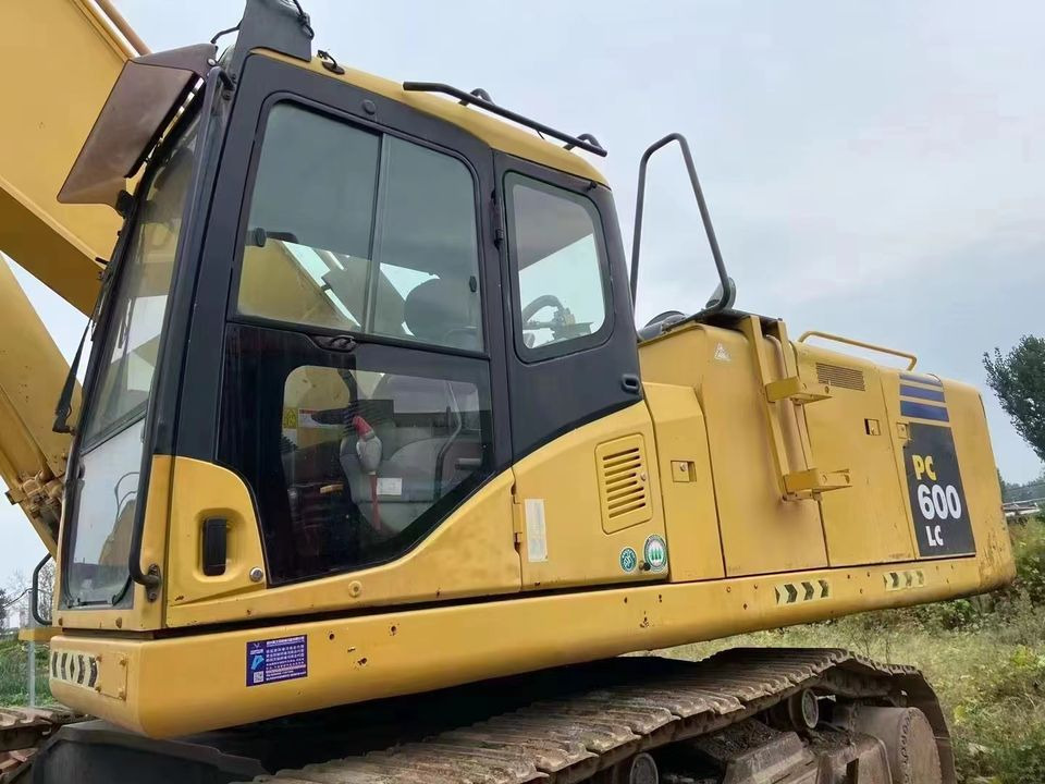 Original Good Condition USED Excavator PC600LC-8 60 Ton Excavator Crawler Excavator for Komatsu on Sale - מחפר סורק: תמונה 5 Original Good Condition USED Excavator PC600LC-8 60 Ton Excavator Crawler Excavator for Komatsu on Sale - מחפר סורק: תמונה 5