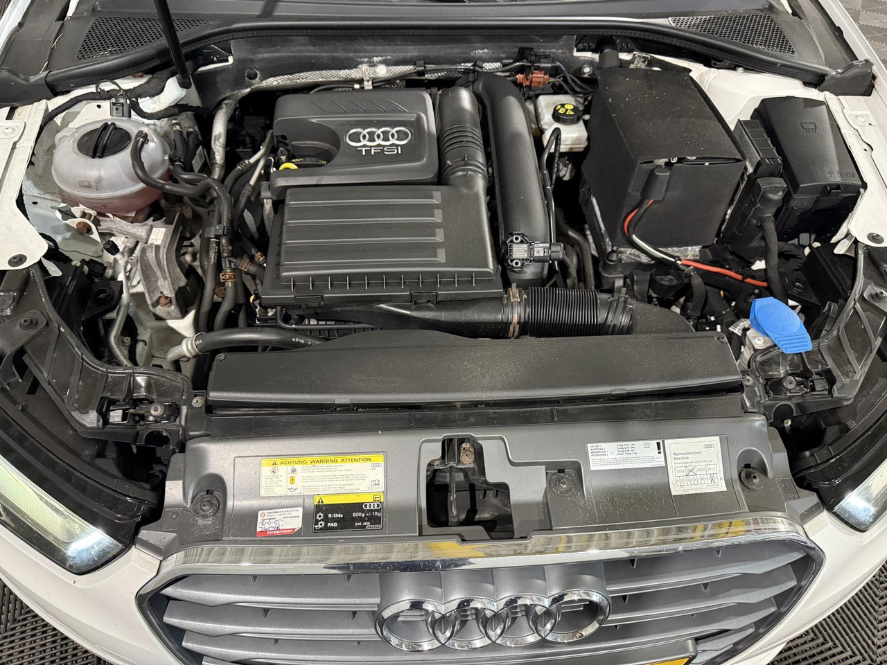 Audi | A3 Limousine | 1.4 TFSI Attraction Pro Line Plus Automaat | 2016 | 256.538 km | PT353Z | Geen oordeel - סדאן: תמונה 3 Audi | A3 Limousine | 1.4 TFSI Attraction Pro Line Plus Automaat | 2016 | 256.538 km | PT353Z | Geen oordeel - סדאן: תמונה 3