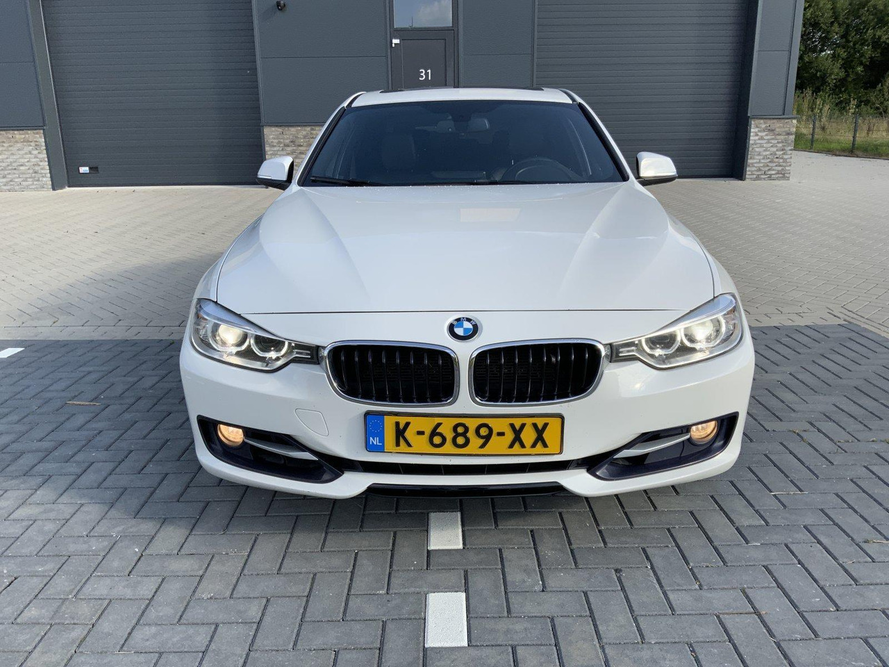 BMW | 3-serie | 328i xDrive Upgrade Edition | 2013 | 179.286 km | K-689-XX - סדאן: תמונה 2 BMW | 3-serie | 328i xDrive Upgrade Edition | 2013 | 179.286 km | K-689-XX - סדאן: תמונה 2