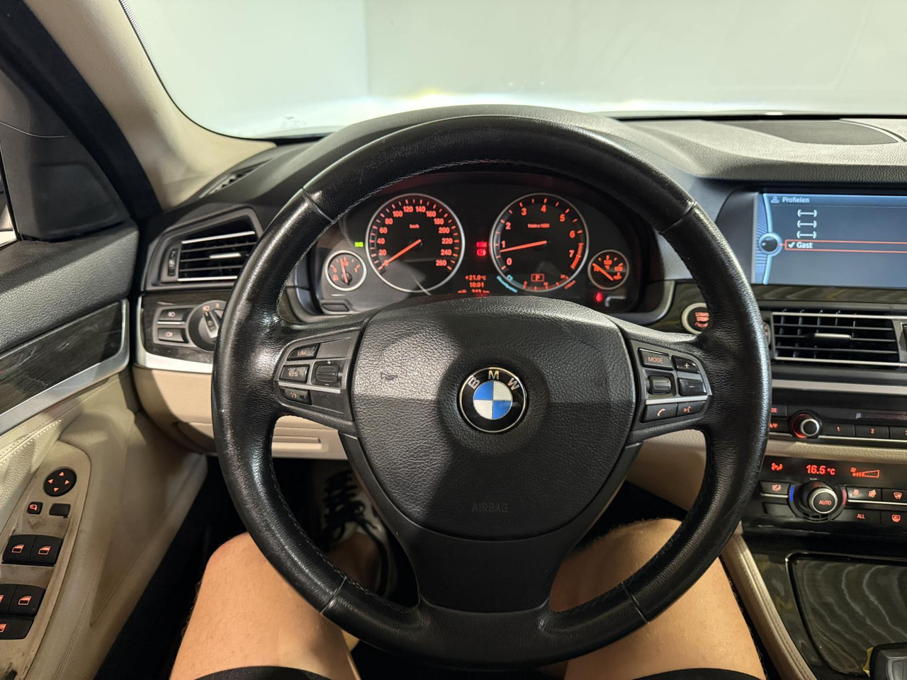 BMW 5-serie 523i High Executive M-sport | 2011 | 259.445 km | G-885- VL - סדאן: תמונה 4 BMW 5-serie 523i High Executive M-sport | 2011 | 259.445 km | G-885- VL - סדאן: תמונה 4