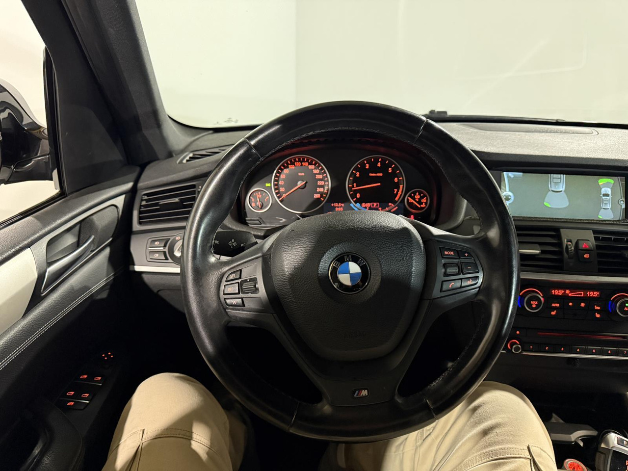 BMW | X3 | xDrive20i High Executive | 2013 | 252.834 km | Automaat | 33ZLN8 | Logisch - SUV: תמונה 3 BMW | X3 | xDrive20i High Executive | 2013 | 252.834 km | Automaat | 33ZLN8 | Logisch - SUV: תמונה 3