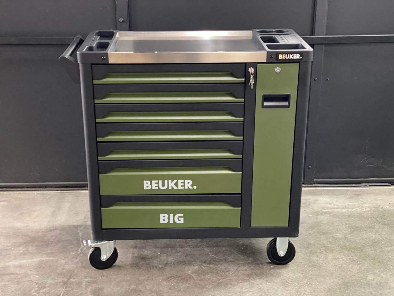 Beuker Big Gereedschapskist Nieuw - ציוד לסדנאות: תמונה 1 Beuker Big Gereedschapskist Nieuw - ציוד לסדנאות: תמונה 1