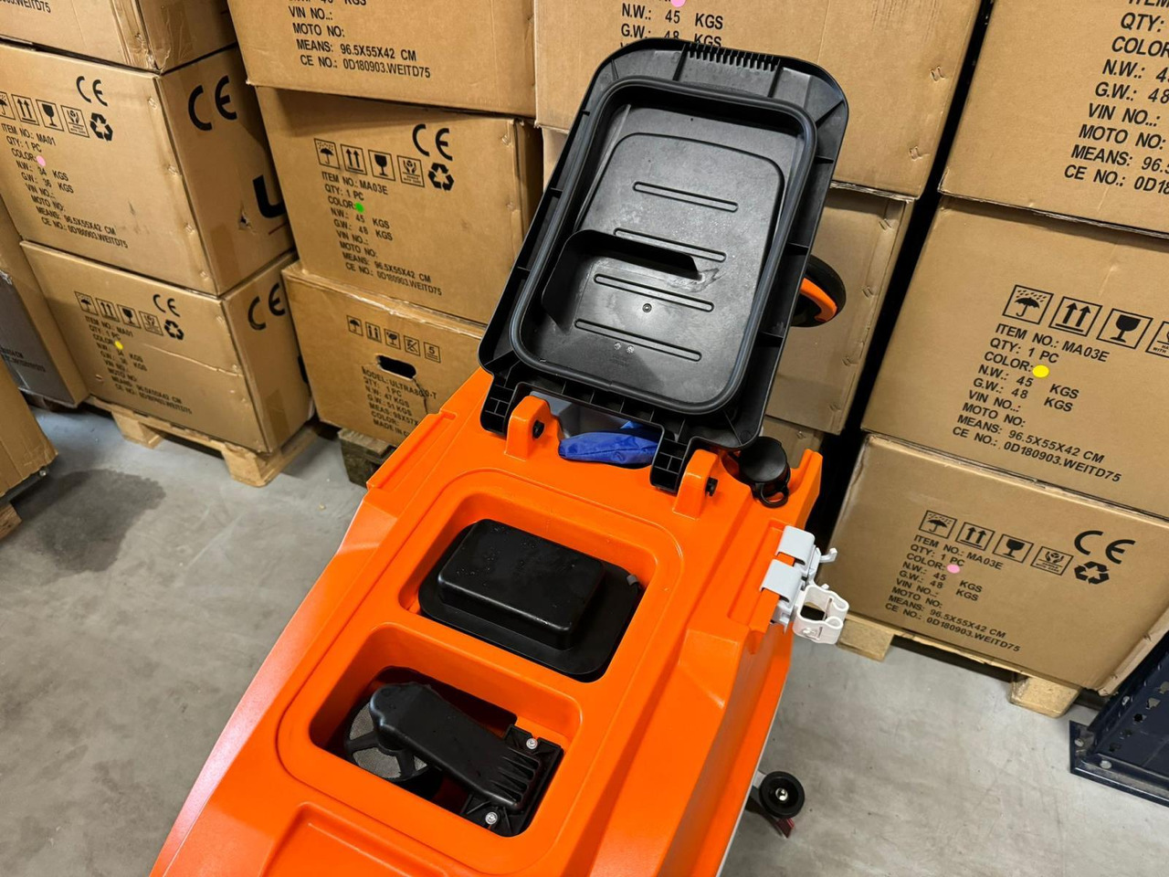 CHANCEE XMD 50/50C VEEGMACHINE NIEUW - מכונת ניקוי: תמונה 3 CHANCEE XMD 50/50C VEEGMACHINE NIEUW - מכונת ניקוי: תמונה 3