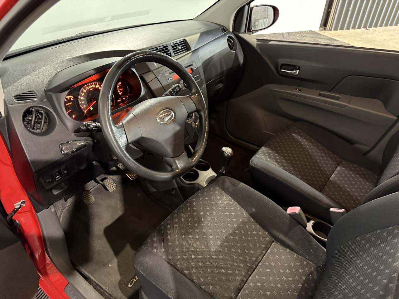 Daihatsu Cuore 1.0 Trend | 2007 | 242.568 km | 96-ZJ-HS - האצ'בק: תמונה 2 Daihatsu Cuore 1.0 Trend | 2007 | 242.568 km | 96-ZJ-HS - האצ'בק: תמונה 2