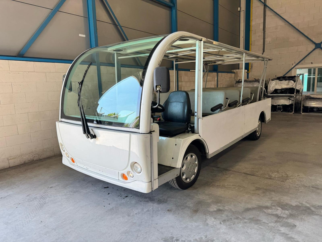 Elektrische Shuttle 23-zits Bus - עגלת גולף: תמונה 1 Elektrische Shuttle 23-zits Bus - עגלת גולף: תמונה 1
