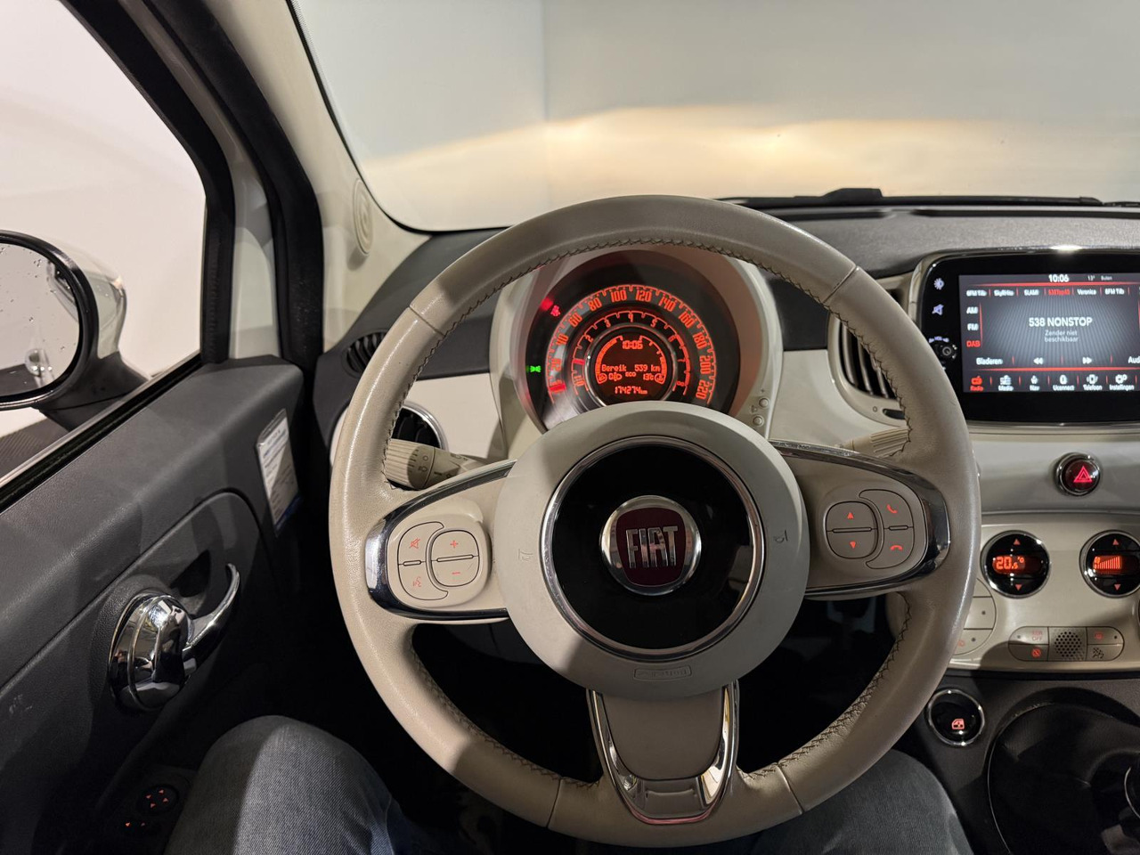 Fiat | 500 | 0.9 TwinAir Turbo Lounge | 2017 | 174.274 km | KX085G | Logisch - האצ'בק: תמונה 3 Fiat | 500 | 0.9 TwinAir Turbo Lounge | 2017 | 174.274 km | KX085G | Logisch - האצ'בק: תמונה 3