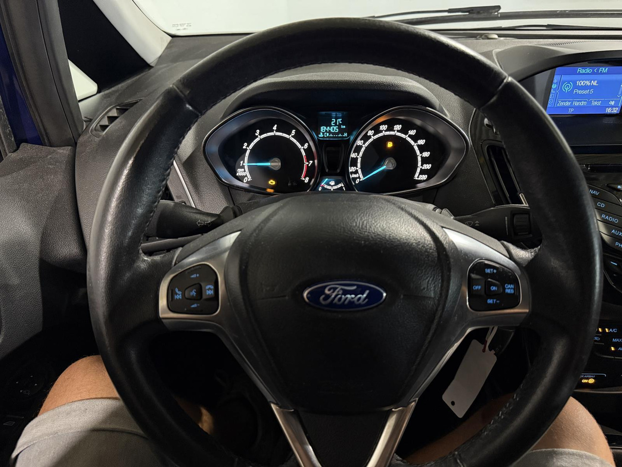 Ford B-Max 1.0 Ecoboost Titanium | 2016 | 184.407 km | JJ-717-K - מכונית: תמונה 5 Ford B-Max 1.0 Ecoboost Titanium | 2016 | 184.407 km | JJ-717-K - מכונית: תמונה 5