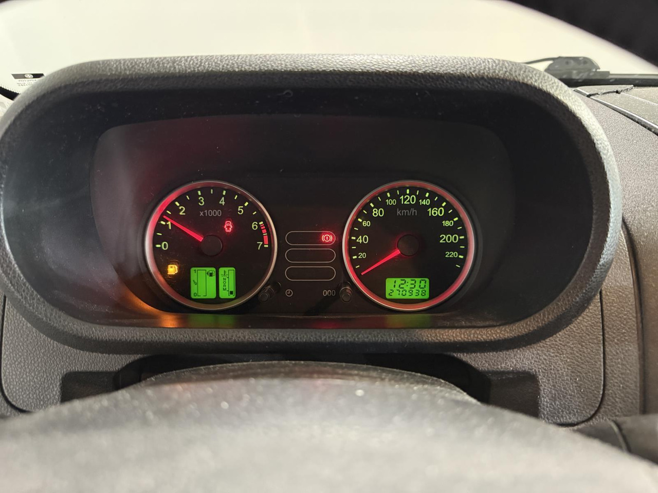Ford | Fusion | 1.6-16V Fusion+ | 2004 | 270.938 km | 57NZRJ | Logisch - מכונית: תמונה 3 Ford | Fusion | 1.6-16V Fusion+ | 2004 | 270.938 km | 57NZRJ | Logisch - מכונית: תמונה 3