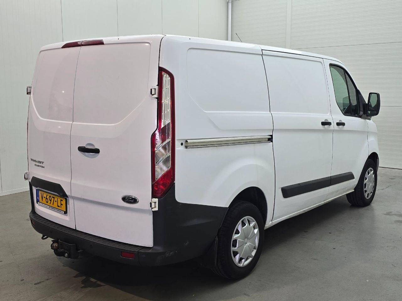 Ford Transit Custom 270 2.0 TDCI L1H1 Trend | 2018 | 184.142 km | V697LF | NAP: Logisch - מכונות אחרות: תמונה 4 Ford Transit Custom 270 2.0 TDCI L1H1 Trend | 2018 | 184.142 km | V697LF | NAP: Logisch - מכונות אחרות: תמונה 4