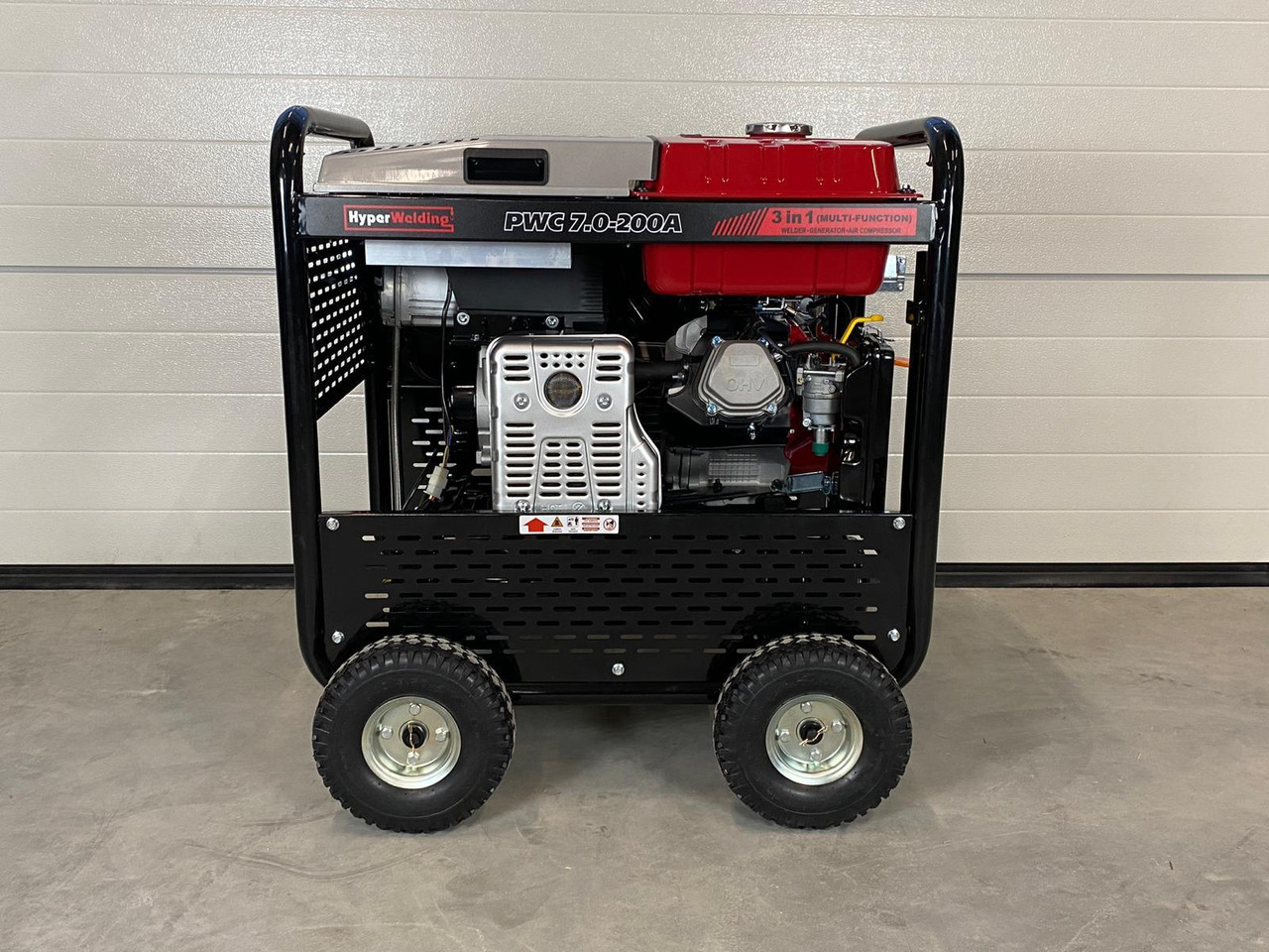 HyperWelding PWC7.0-200A 3 in 1 Multimachine (Generator, Lasapparaat en Luchtcompressor) - ציוד לסדנאות: תמונה 4 HyperWelding PWC7.0-200A 3 in 1 Multimachine (Generator, Lasapparaat en Luchtcompressor) - ציוד לסדנאות: תמונה 4