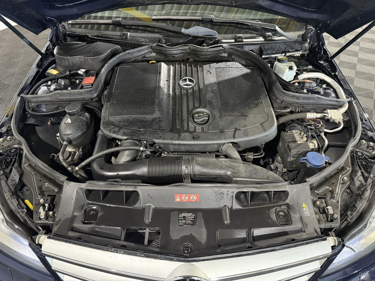 סדאן Mercedes-Benz C-klasse 220 CDI BlueEFFICIENCY Edition Avantgarde | 2013 | 348.866 km | 5-KJR-88: תמונה 10