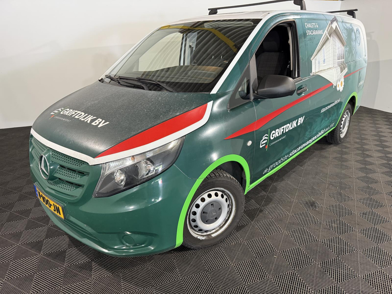 Mercedes-Benz Vito 109 CDI Lang Business Professional | 2017 | 192.928 km | V-100-JN - כלי רכב מסחרי קטן: תמונה 1 Mercedes-Benz Vito 109 CDI Lang Business Professional | 2017 | 192.928 km | V-100-JN - כלי רכב מסחרי קטן: תמונה 1