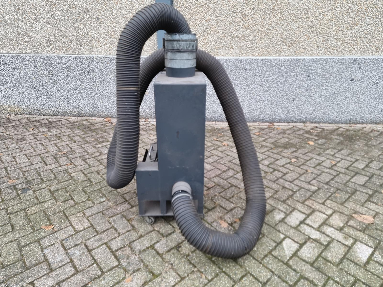 NBT SC-Truck Roetmeter met Slangen - ציוד לסדנאות: תמונה 1 NBT SC-Truck Roetmeter met Slangen - ציוד לסדנאות: תמונה 1