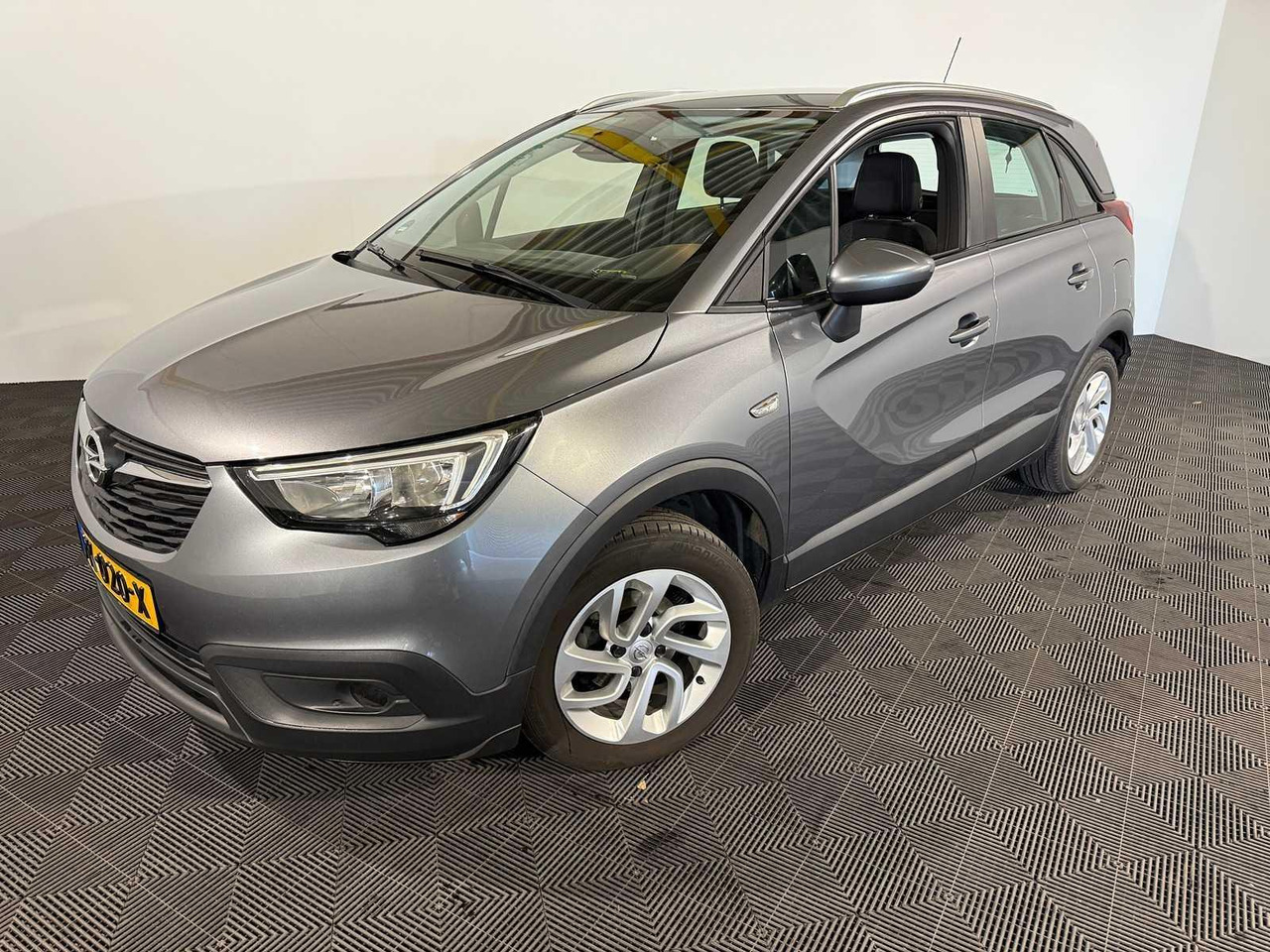Opel Crossland X 1.2 Innovation | 2017 | 152.826 km | PK-020-X - SUV: תמונה 1 Opel Crossland X 1.2 Innovation | 2017 | 152.826 km | PK-020-X - SUV: תמונה 1
