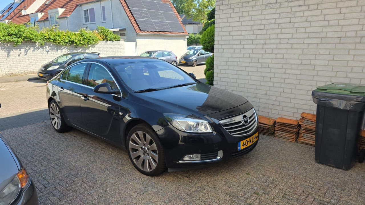 Opel Insignia 2.0 T Executive | 2010 | 179.184 km | 40-KLH-6 - סדאן: תמונה 1 Opel Insignia 2.0 T Executive | 2010 | 179.184 km | 40-KLH-6 - סדאן: תמונה 1