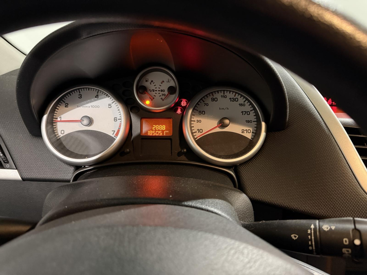 Peugeot | 207 | 1.4 VTi Cool 'n Blue | 2008 | 185.053 km | 58GBH2 | Logisch - האצ'בק: תמונה 4 Peugeot | 207 | 1.4 VTi Cool 'n Blue | 2008 | 185.053 km | 58GBH2 | Logisch - האצ'בק: תמונה 4