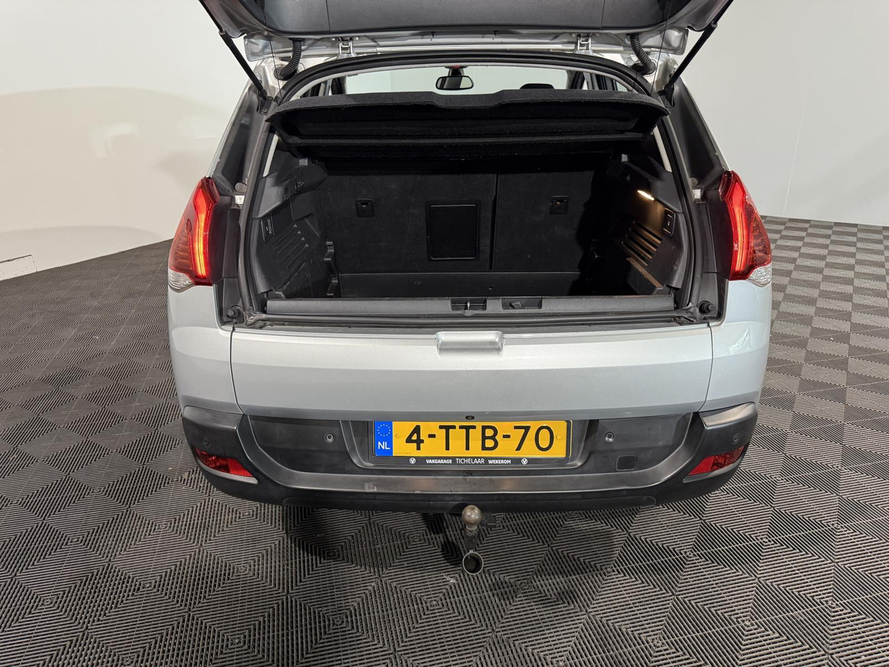 Peugeot 3008 1.6 THP Active | 2014 | 199.032 km | 4-TTB-70 - SUV: תמונה 5 Peugeot 3008 1.6 THP Active | 2014 | 199.032 km | 4-TTB-70 - SUV: תמונה 5
