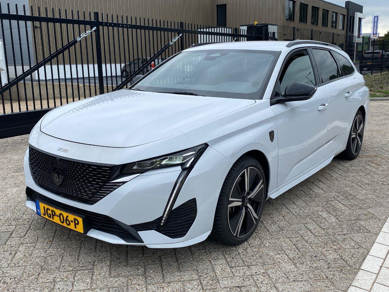 Peugeot 308 SW 1.6 Plug - in Hybrid 225 GT | 2024 | 37.250 km | Automaat | JGP06P | NAP: Geen oordeel - מכונית: תמונה 1 Peugeot 308 SW 1.6 Plug - in Hybrid 225 GT | 2024 | 37.250 km | Automaat | JGP06P | NAP: Geen oordeel - מכונית: תמונה 1