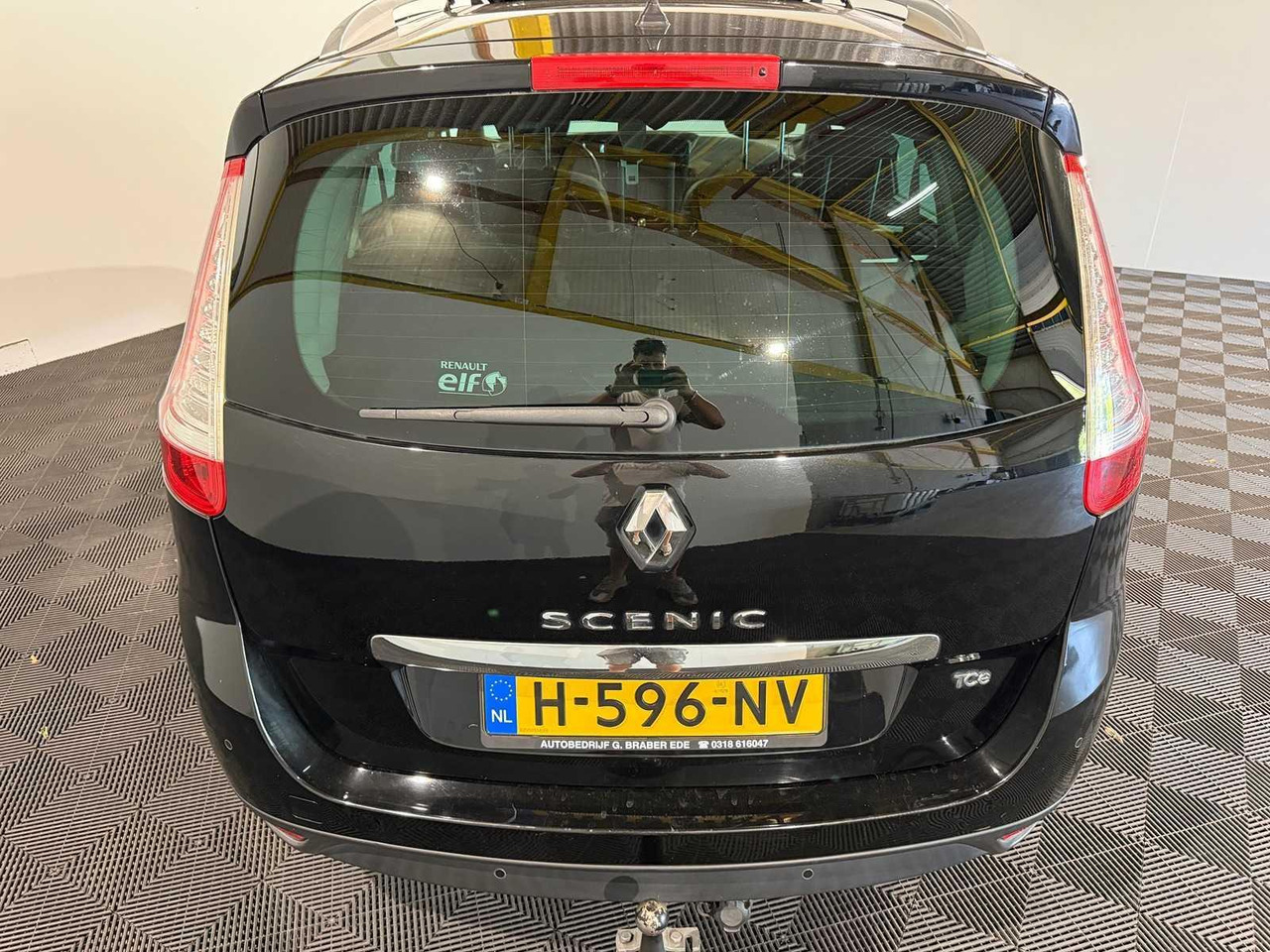 Renault Grand Scénic 1.2 Tce Bose | 2016 | 118.319 km | H-596-NV - מכונית: תמונה 2 Renault Grand Scénic 1.2 Tce Bose | 2016 | 118.319 km | H-596-NV - מכונית: תמונה 2