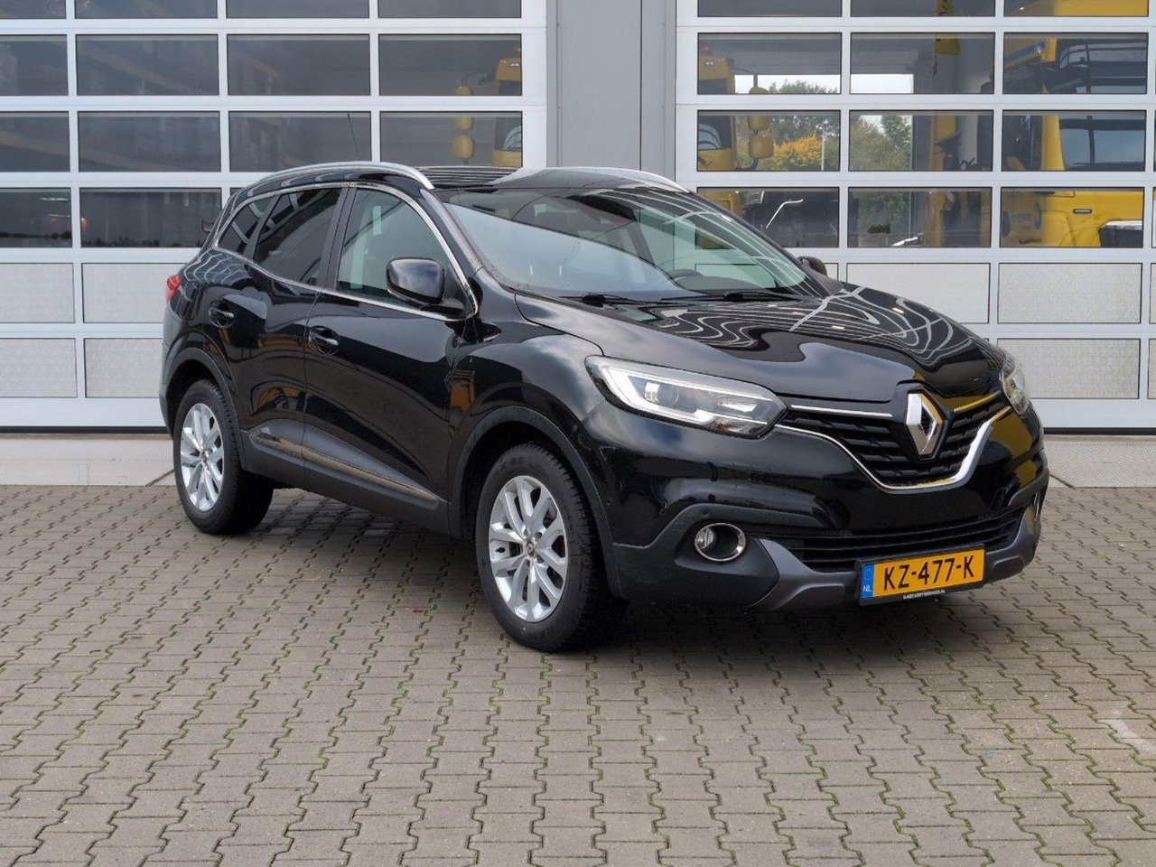 Renault Kadjar 1.2 TCe Intens | 2017 | 152.060 km | Automaat | KZ477K | NAP: Logisch - SUV: תמונה 2 Renault Kadjar 1.2 TCe Intens | 2017 | 152.060 km | Automaat | KZ477K | NAP: Logisch - SUV: תמונה 2