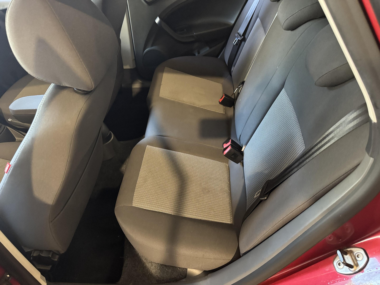 SEAT Ibiza ST 1.2 TSI Style | 2011 | 221.904 km | 52-RGK-7 - מכונות אחרות: תמונה 4 SEAT Ibiza ST 1.2 TSI Style | 2011 | 221.904 km | 52-RGK-7 - מכונות אחרות: תמונה 4