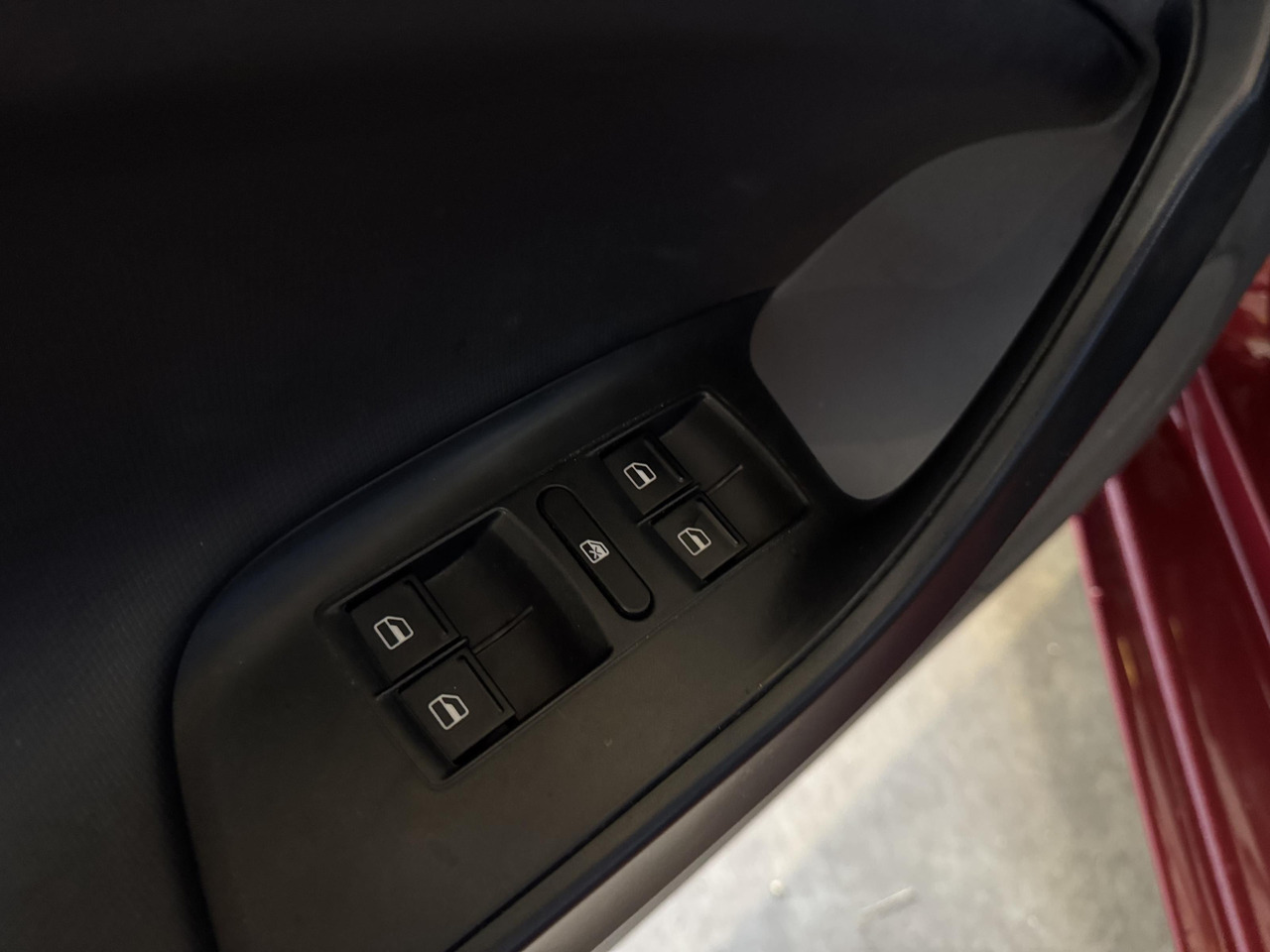 SEAT Ibiza ST 1.2 TSI Style | 2011 | 221.904 km | 52-RGK-7 - מכונות אחרות: תמונה 5 SEAT Ibiza ST 1.2 TSI Style | 2011 | 221.904 km | 52-RGK-7 - מכונות אחרות: תמונה 5