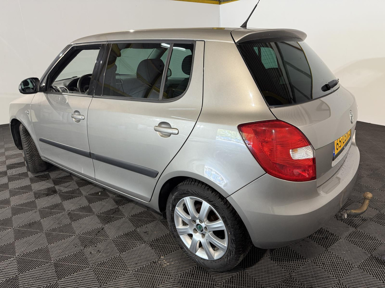 Skoda | Fabia | 1.2-12V Sprint | 2010 | 217.614 km | 65LBH6 | Logisch - האצ'בק: תמונה 2 Skoda | Fabia | 1.2-12V Sprint | 2010 | 217.614 km | 65LBH6 | Logisch - האצ'בק: תמונה 2