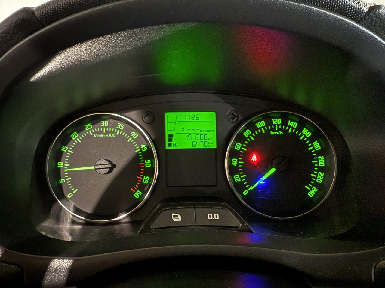 Skoda | Fabia Combi | 1.2 TDI Greenline | 2011 | 191.368 km | 98SBN4 | Logisch - מכונית: תמונה 4 Skoda | Fabia Combi | 1.2 TDI Greenline | 2011 | 191.368 km | 98SBN4 | Logisch - מכונית: תמונה 4