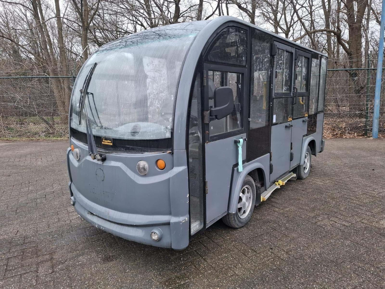 Towrite 8-Persoons Elektrische Bus - עגלת גולף: תמונה 1 Towrite 8-Persoons Elektrische Bus - עגלת גולף: תמונה 1