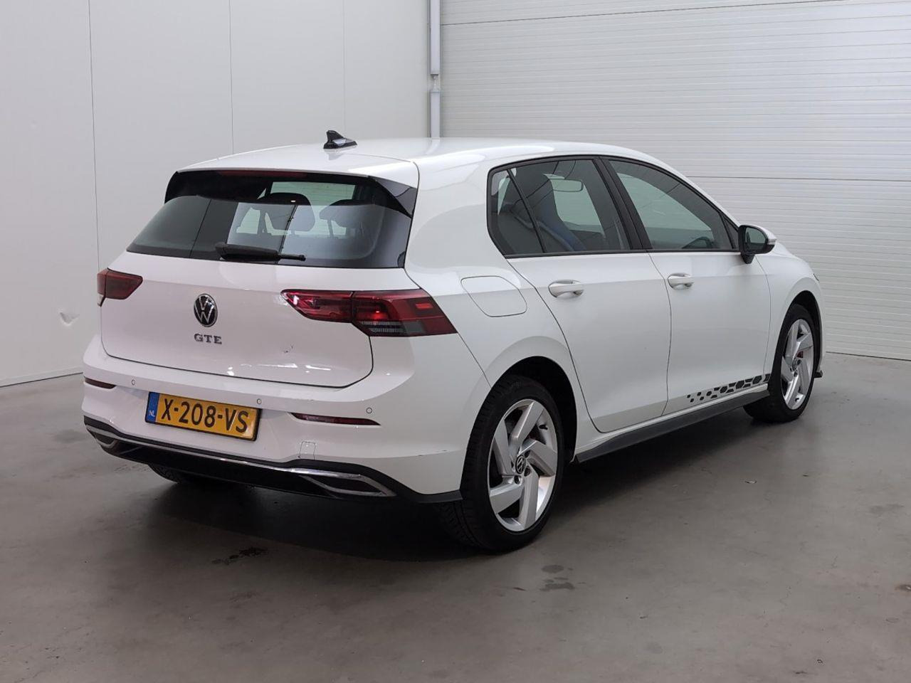 Volkswagen Golf 1.4 eHybrid GTE | 2021 | 89.795 km | Automaat | X208VS | NAP: Geen oordeel - האצ'בק: תמונה 4 Volkswagen Golf 1.4 eHybrid GTE | 2021 | 89.795 km | Automaat | X208VS | NAP: Geen oordeel - האצ'בק: תמונה 4