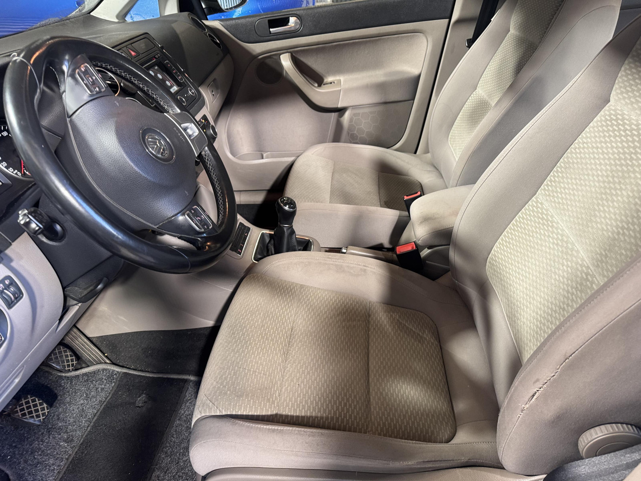 Volkswagen | Golf Plus | 1.2 TSI Comfortline BlueMotion | 2012 | 241.762 km | 30ZBX1 | Logisch - מכונית: תמונה 3 Volkswagen | Golf Plus | 1.2 TSI Comfortline BlueMotion | 2012 | 241.762 km | 30ZBX1 | Logisch - מכונית: תמונה 3