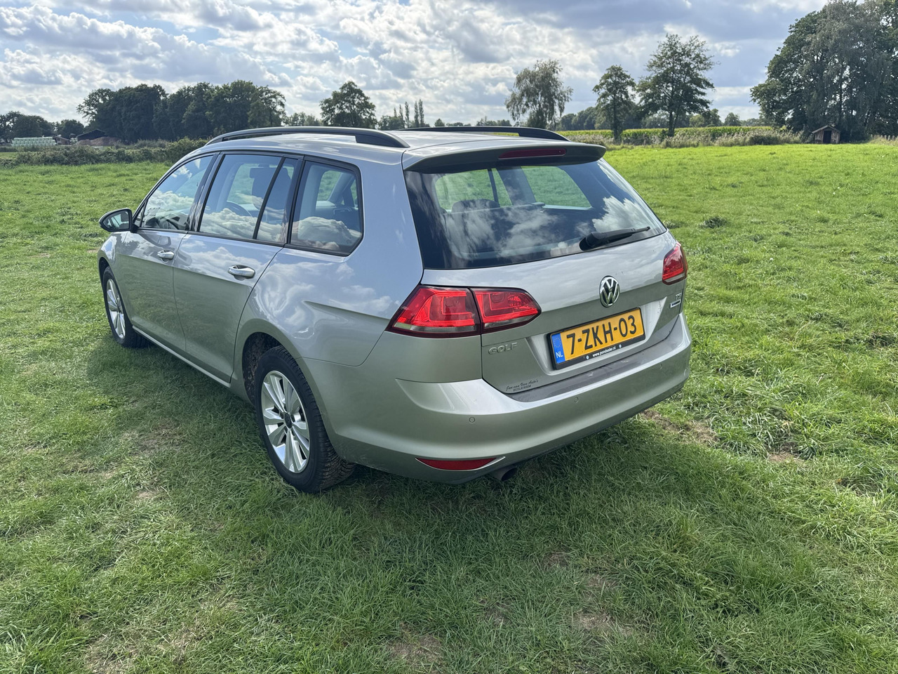 Volkswagen | Golf Variant | 1.2 TSI Comfortline Automaat | 2015 | 251.311 km | 7ZKH03 | Logisch - מכונית: תמונה 5 Volkswagen | Golf Variant | 1.2 TSI Comfortline Automaat | 2015 | 251.311 km | 7ZKH03 | Logisch - מכונית: תמונה 5