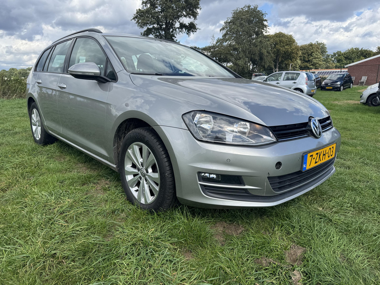 Volkswagen | Golf Variant | 1.2 TSI Comfortline Automaat | 2015 | 251.311 km | 7ZKH03 | Logisch - מכונית: תמונה 3 Volkswagen | Golf Variant | 1.2 TSI Comfortline Automaat | 2015 | 251.311 km | 7ZKH03 | Logisch - מכונית: תמונה 3