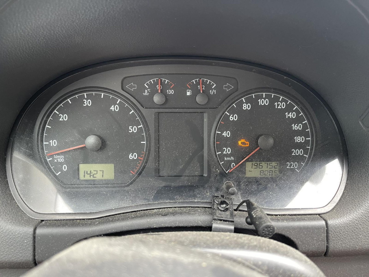Volkswagen Polo 1.4-16V Comfortline 2003 196.752 km 89-NF-FP - מכונית: תמונה 5 Volkswagen Polo 1.4-16V Comfortline 2003 196.752 km 89-NF-FP - מכונית: תמונה 5