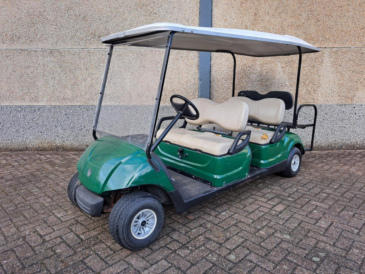 Yamaha G29 Shuttle 6 Golfkar (1) 410160 - עגלת גולף: תמונה 1 Yamaha G29 Shuttle 6 Golfkar (1) 410160 - עגלת גולף: תמונה 1