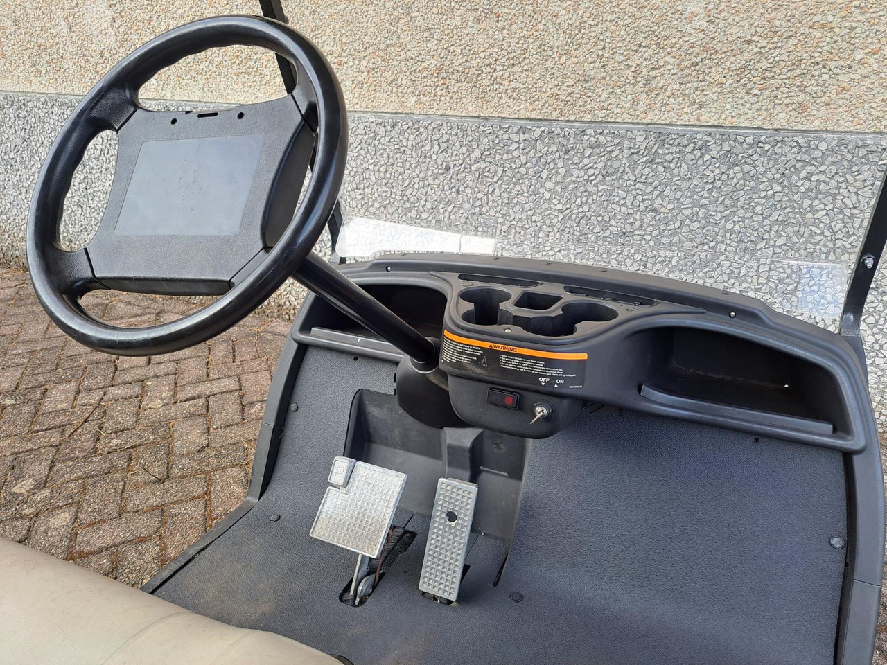 Yamaha G29 Shuttle 6 Golfkar (1) 410160 - עגלת גולף: תמונה 5 Yamaha G29 Shuttle 6 Golfkar (1) 410160 - עגלת גולף: תמונה 5