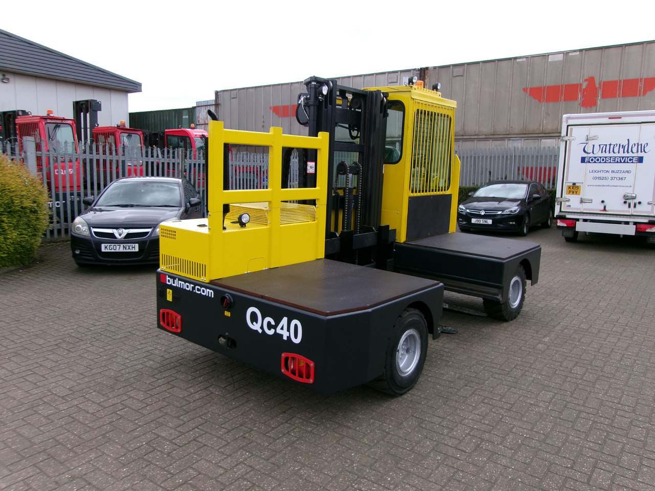 Bulmor DQ40 - מעמיס צד: תמונה 2 Bulmor DQ40 - מעמיס צד: תמונה 2