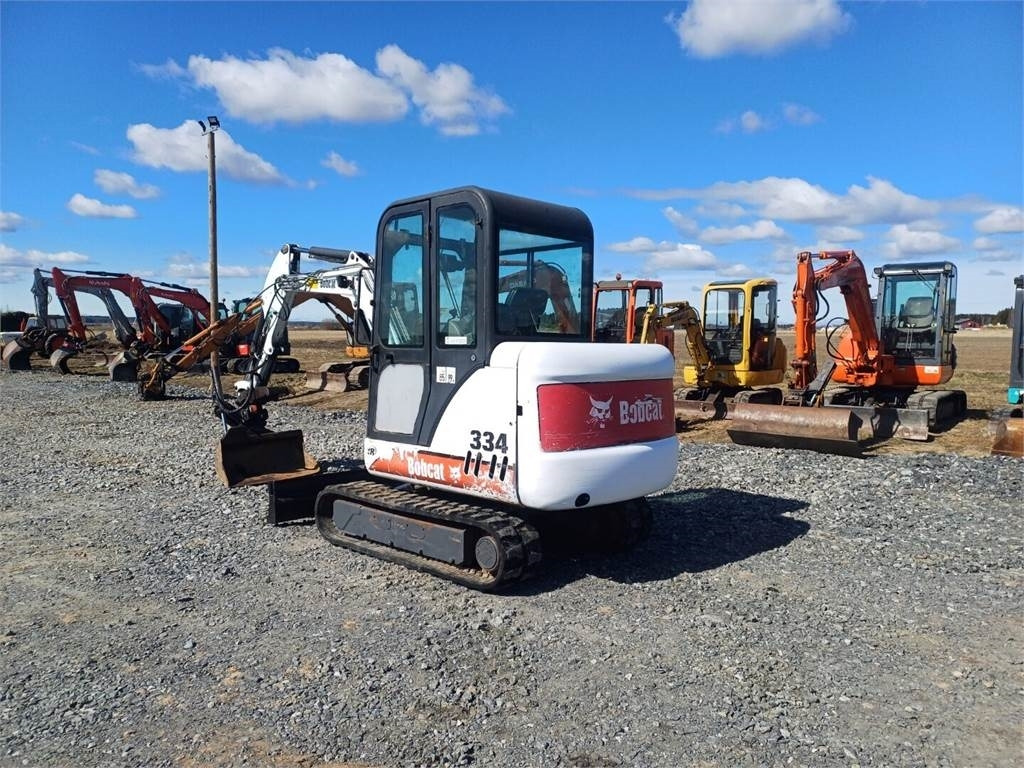 Bobcat 334 kallistajalla - מיני מחפר: תמונה 3 Bobcat 334 kallistajalla - מיני מחפר: תמונה 3