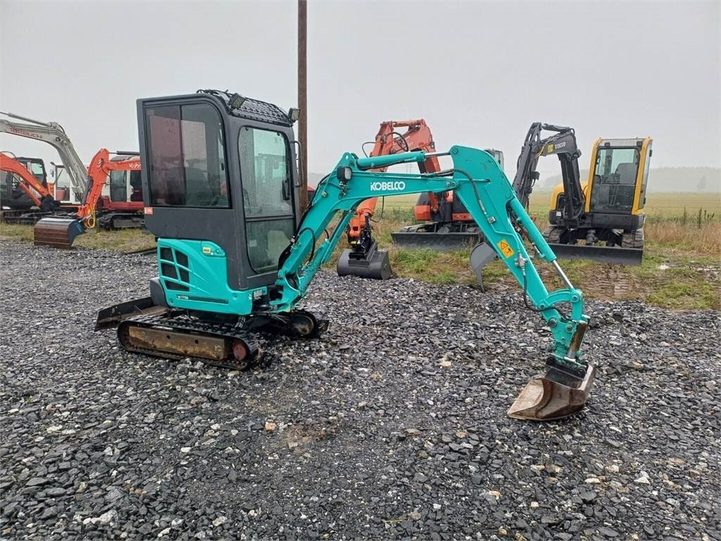 Kobelco SK17SR-3 Kallistajalla - מיני מחפר: תמונה 4 Kobelco SK17SR-3 Kallistajalla - מיני מחפר: תמונה 4