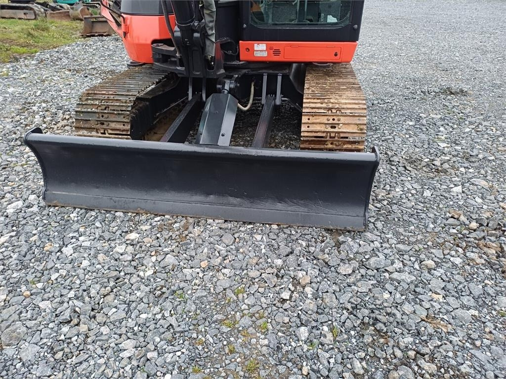 מיני מחפר Kubota Kx080-4a Engcon pyörittäjällä: תמונה 9 מיני מחפר Kubota Kx080-4a Engcon pyörittäjällä: תמונה 9